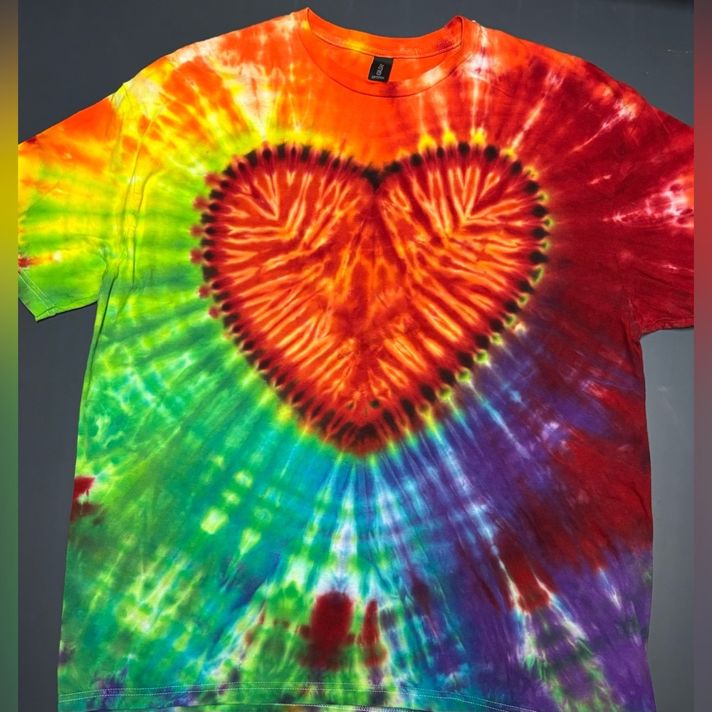 Tie dye heart